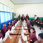 Kunjungi SMA Siwalima, Wakil Gubernur Maluku Motivasi Siswa dan Hadirkan Marsma TNI Dr. Anton Pallaguna